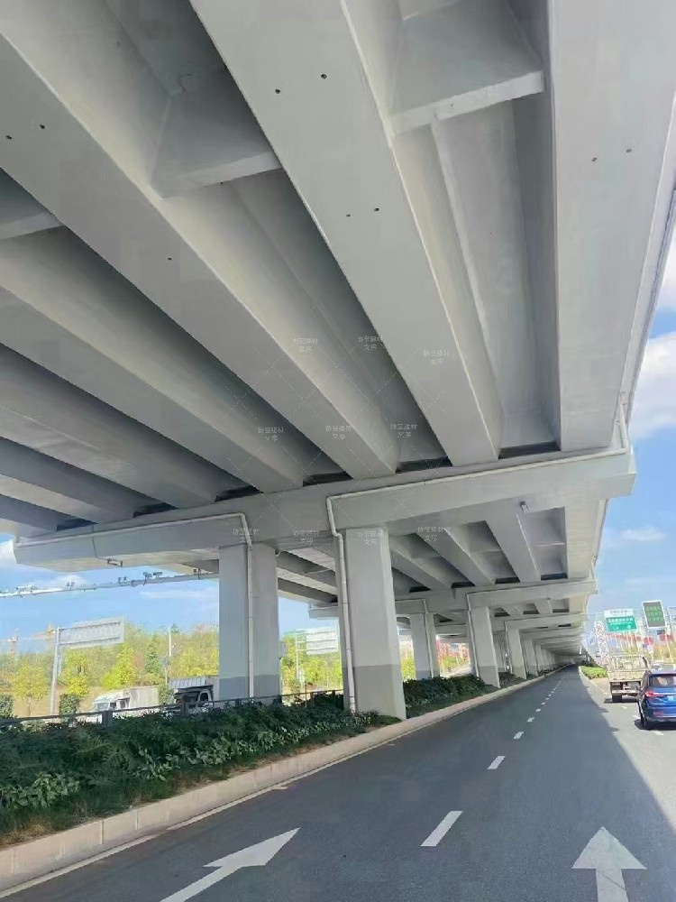 中铁一路段大桥色差修复
